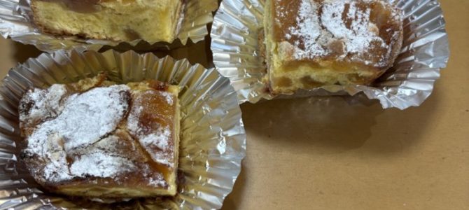 りんごのケーキ りんごのケーキ